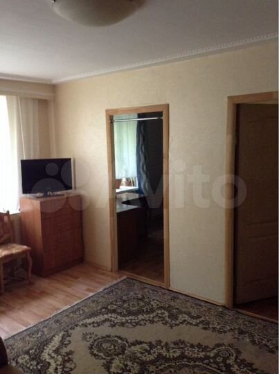 4-к. квартира, 62 м², 1/5 эт.