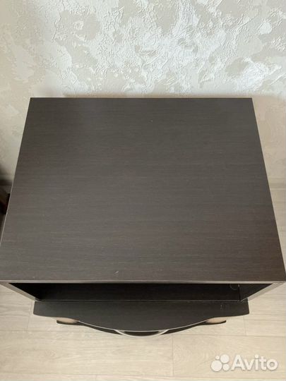 Тумба прикроватная