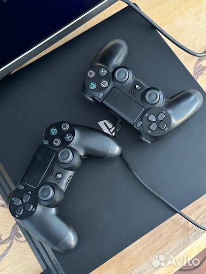 Sony PS4 pro 1tb + VR комплект и игры