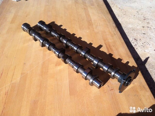 Распредвал на Nissan Pathfinder/ navara R51 новый