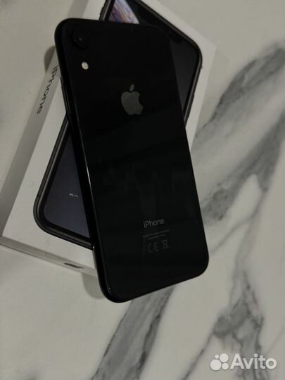 iPhone Xr, 64 ГБ