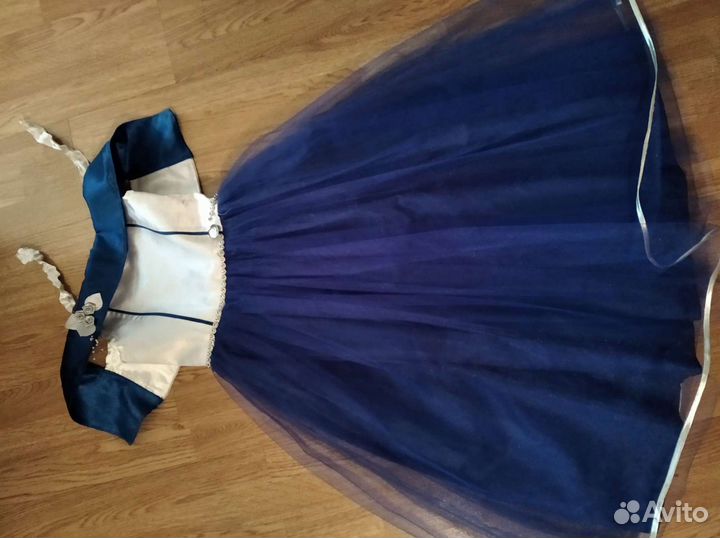 Платье на девочку