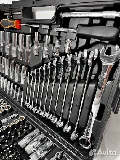 Набор инструментов 219