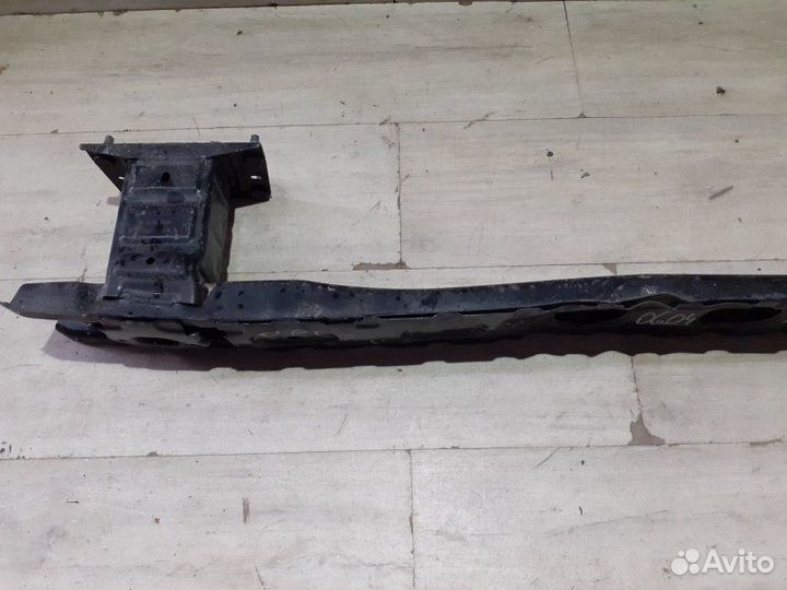 Усилитель заднего бампера Mercedes Benz W246