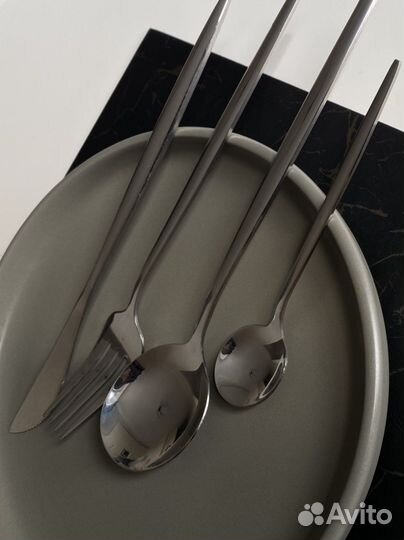 Набор столовых приборов 8 штук