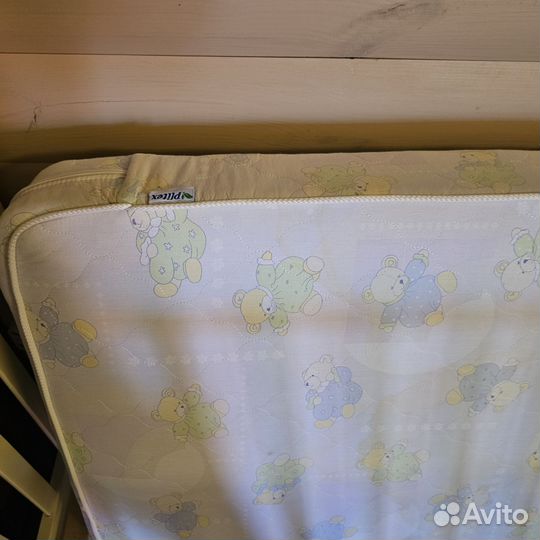Матрас в детскую кроватку 120 на 60 б/у