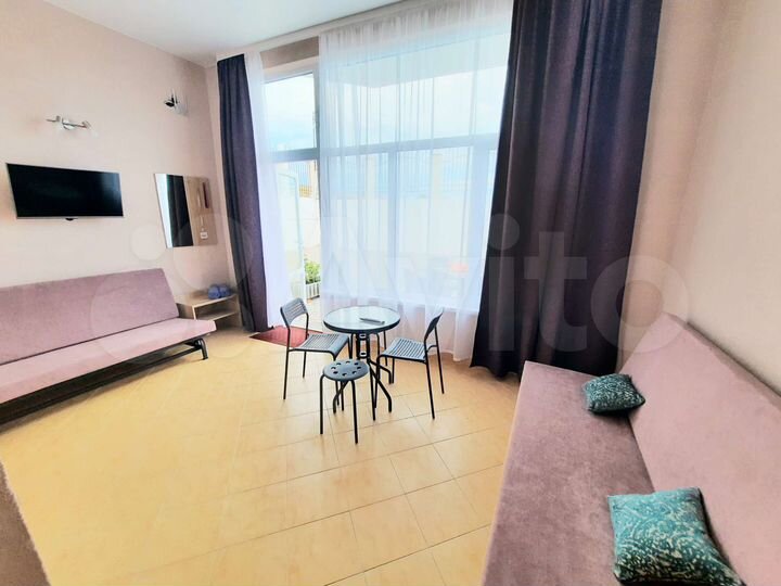 2-к. квартира, 44 м², 1/3 эт.