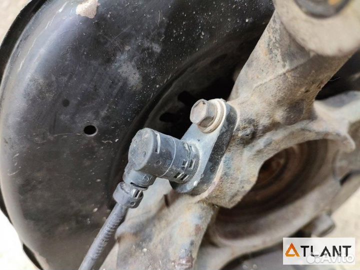 Ступица передняя правая toyota porte