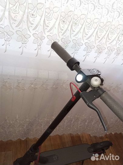 Электросамокат xiaomi m365