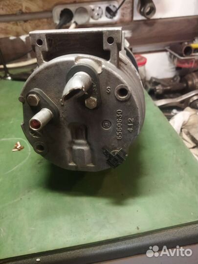 Компрессор кондицеонера