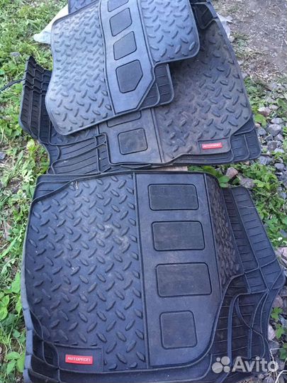 Коврики универсальные