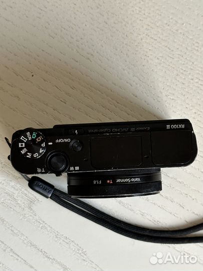 Компактная камера sony RX100 III