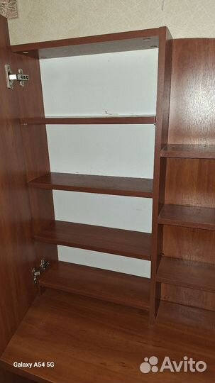 Трюмо с зеркалом