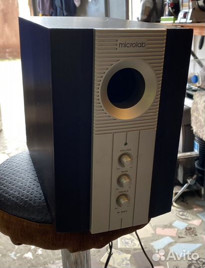 Активный сабвуфер