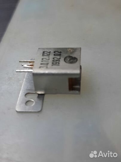 Головка магнитная моно