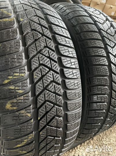Pirelli Winter Sottozero 3 225/50 R17