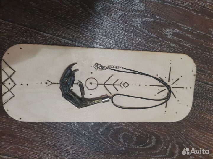 Подвеска с лапкой