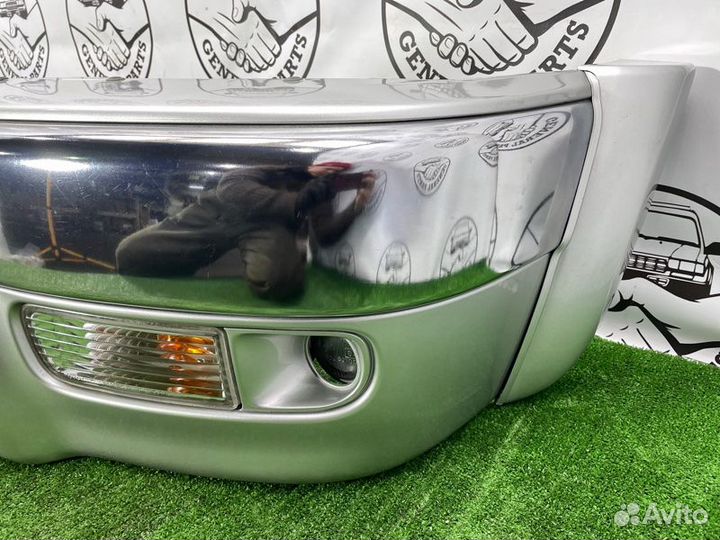 Бампер передний Toyota Hilux Surf KZN185 1KZ 2000