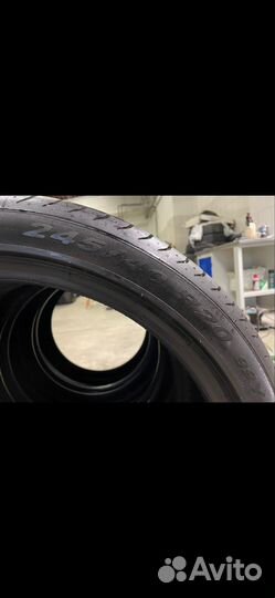 Pirelli P Zero 245/40 R20