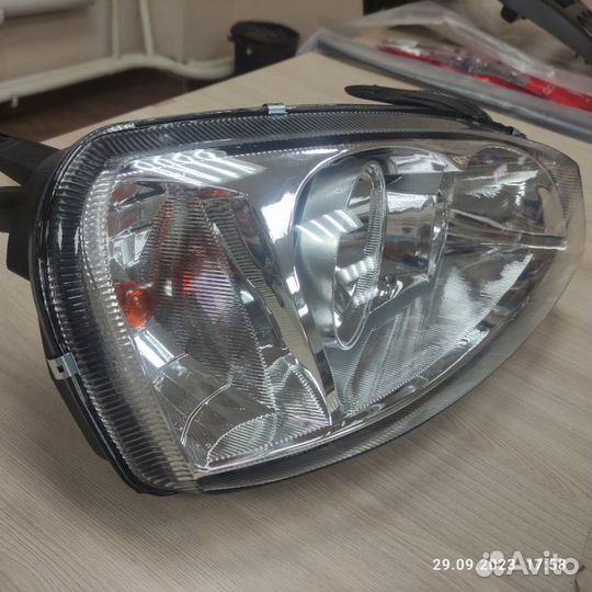 Фара правая Лада Калина