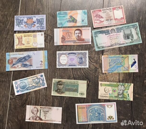 14 банкнот разных стран