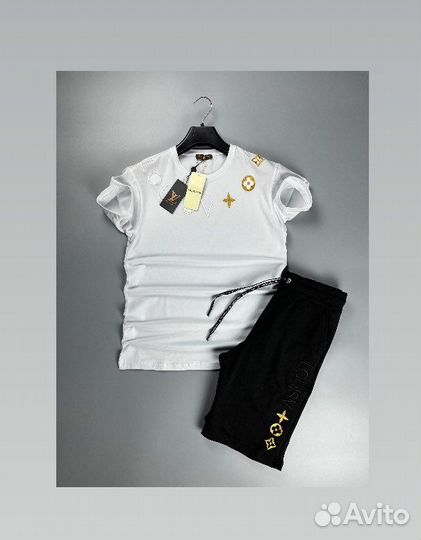 Летний костюм Louis Vuitton. Футболка шорты