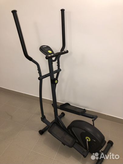 Эллиптический тренажёр эллипсоид вертикальный