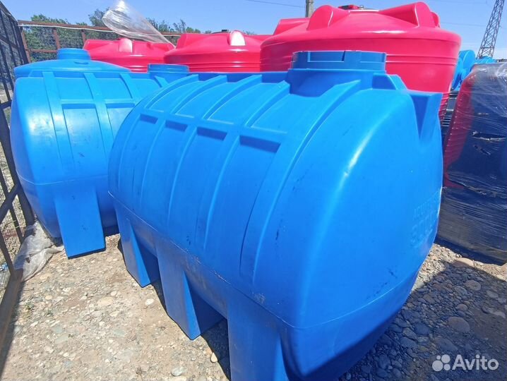 Емкость пластиковая 3000л