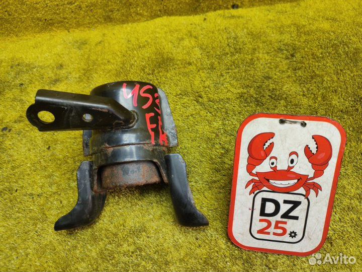 Подушка двигателя передняя правая Toyota