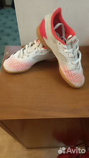 Футбольные бутсы adidas predator 30-31 размер