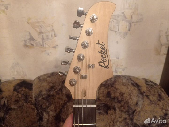 Электрогитара rocket Stratocaster