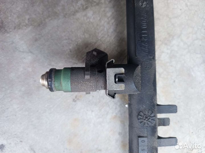 Форсунки 1.8 бензин Renault Laguna 2