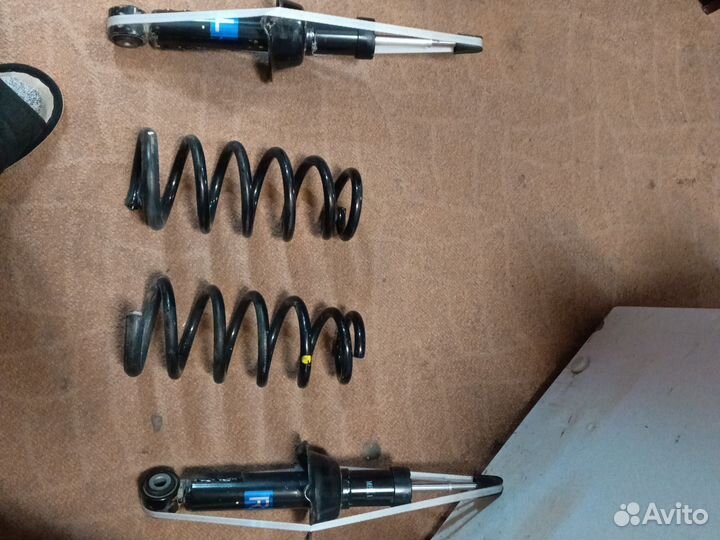 Амортизатор haval h6. Задние комлект