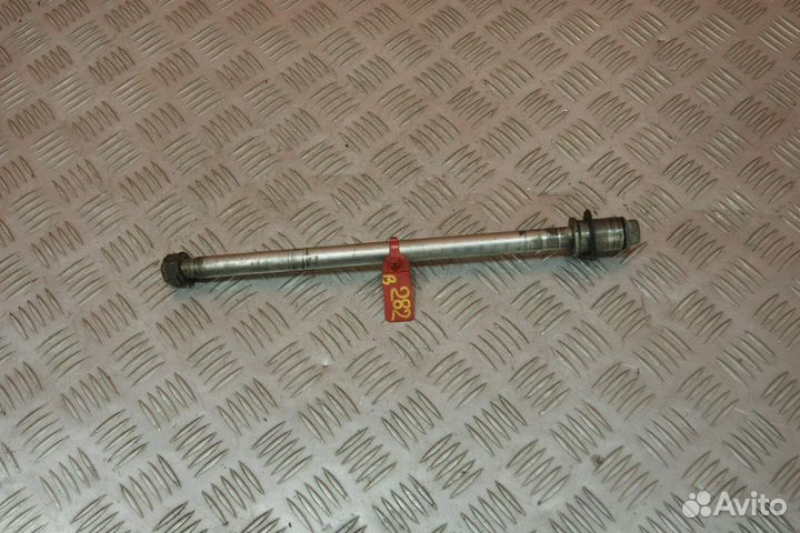 Ось заднего колеса Yamaha TW200, G315E