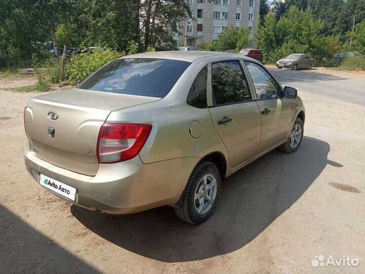 LADA Granta 1.6 МТ, 2013, 101 000 км