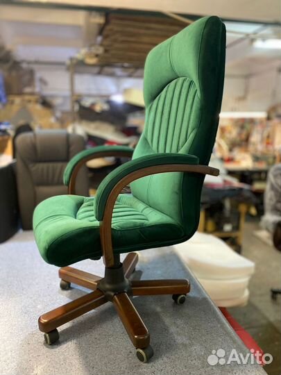 Компьютерное кресло