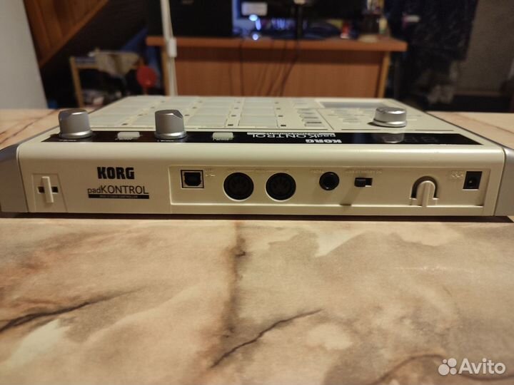 Миди контроллер Korg PadKontrol