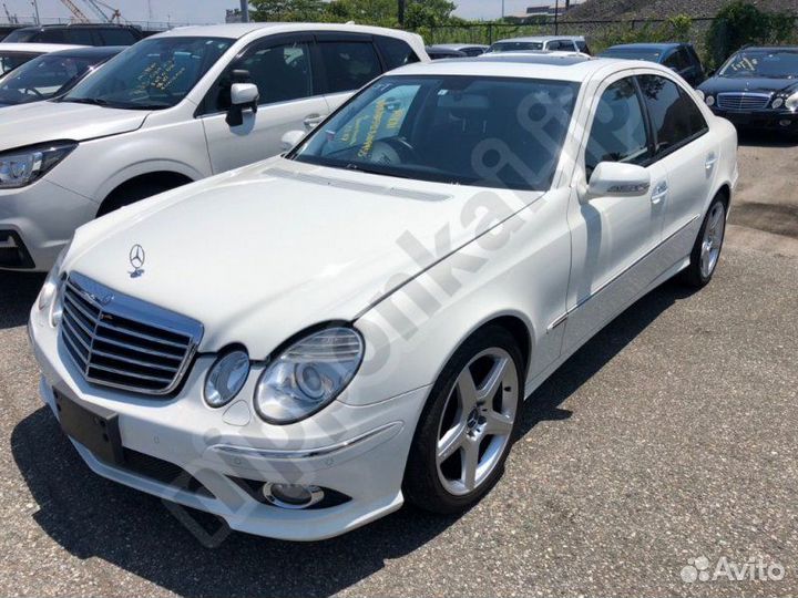 Авто на разбор Mercedes-Benz E-Class W211 272.943