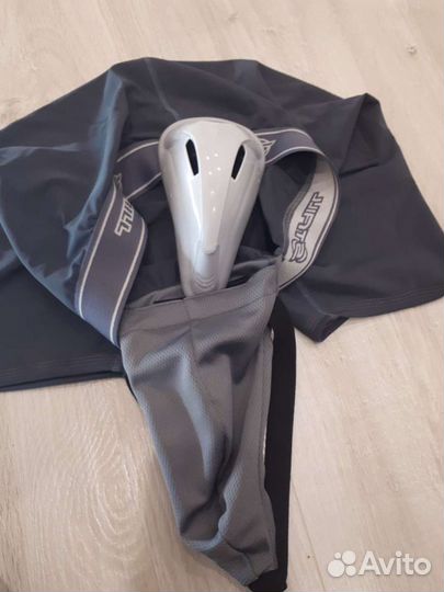 Хоккейные компрессионные шорты новые