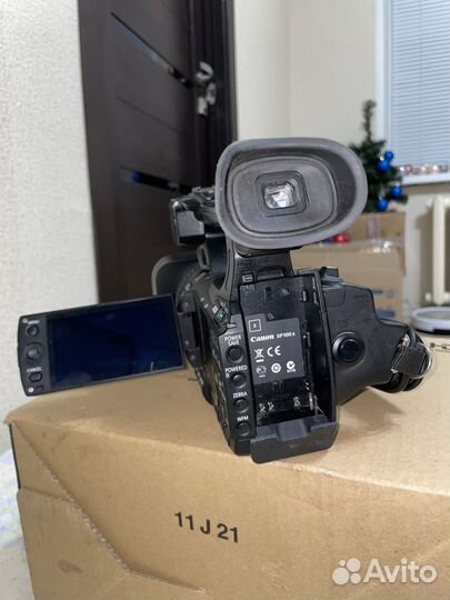Видеокамера canon xf100