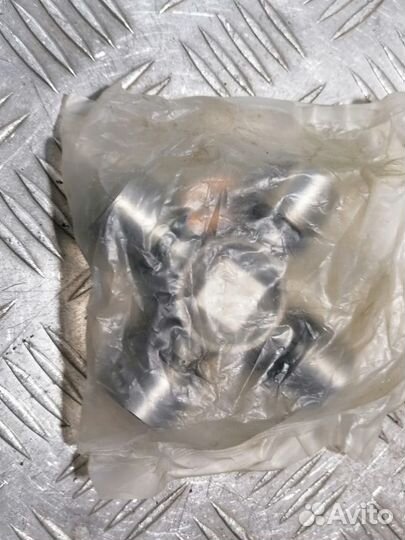 Крестовина Mitsubishi L200 2006-2016