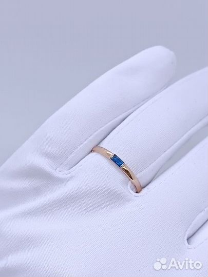 Золотое кольцо с фианитом 18р