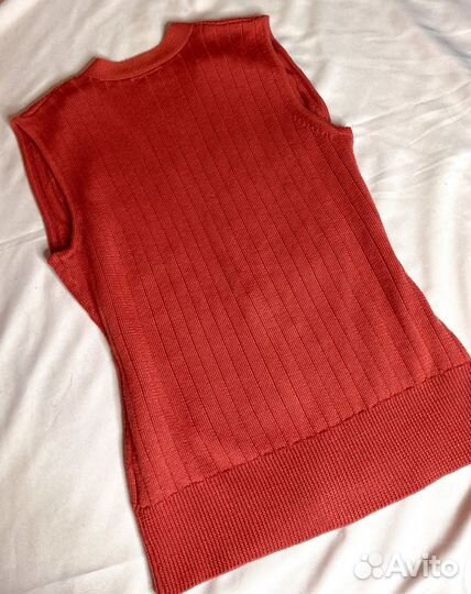 Вязаная жилетка из шерсти мериноса винтаж