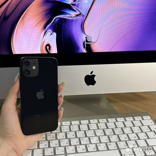 iPhone 12 mini, 64 ГБ