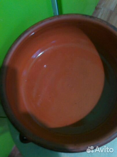 Кастрюля глина