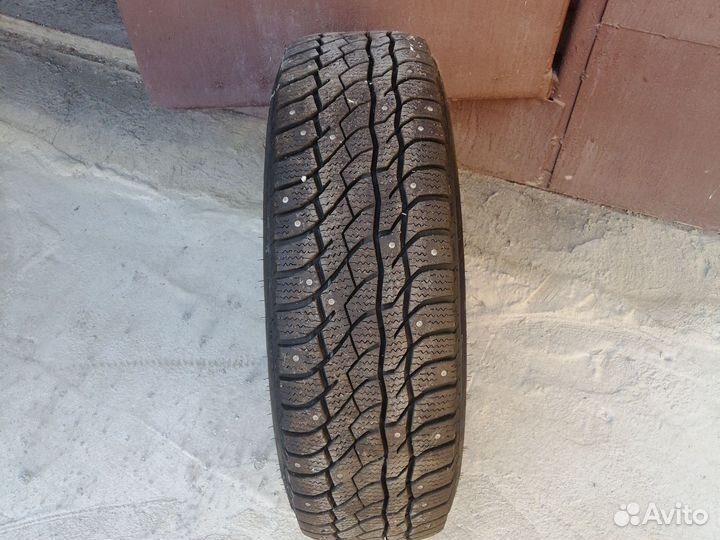 Viatti Bosco Nordico V-523 215/70 R16