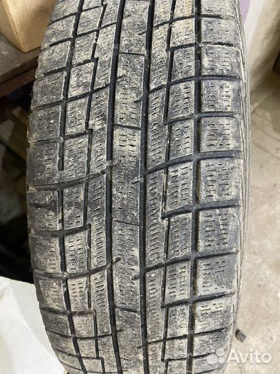 Yokohama Ice Guard IG30 175/70 R14 84Q