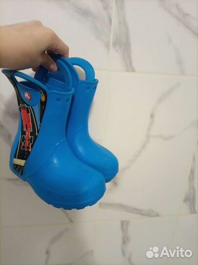 Резиновые сапоги crocs c10