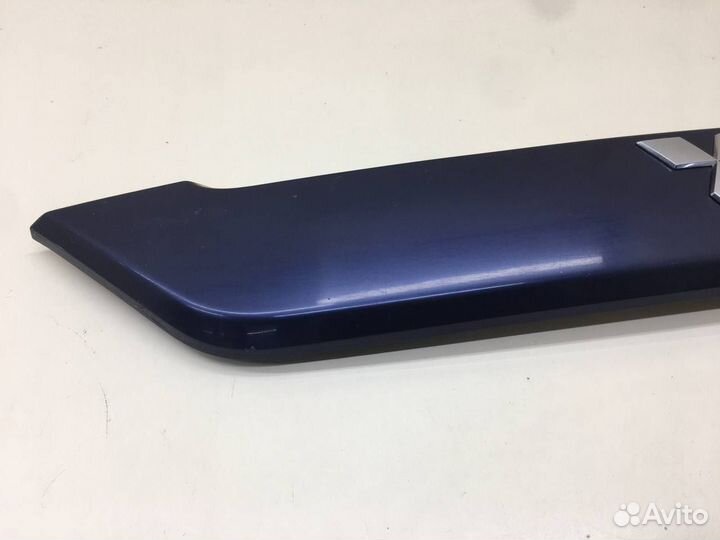 Накладка двери багажника Mitsubishi Outlander XL CW 2006-2012