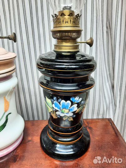 Керосиновая лампа старинная